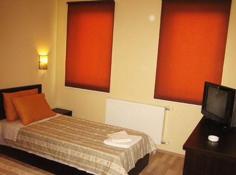 Hotel Aldi Cagllavice Ruang foto