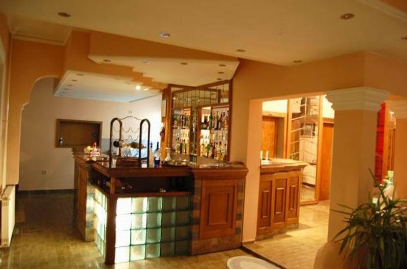 Hotel Aldi Cagllavice Restoran foto