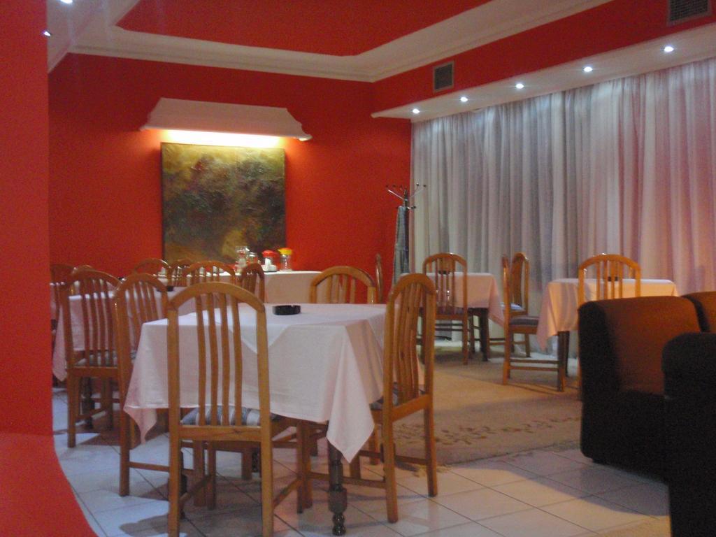 Hotel Aldi Cagllavice Restoran foto